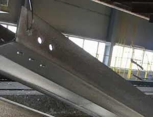 Использование горячего цинкования в производстве ограждений для защиты периметра