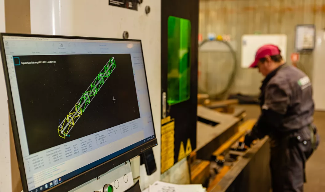 Лазерная 3D-резка профиля