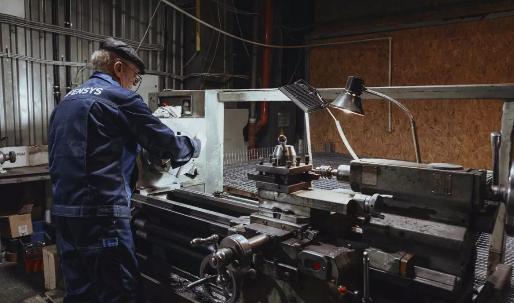 Токарный станок