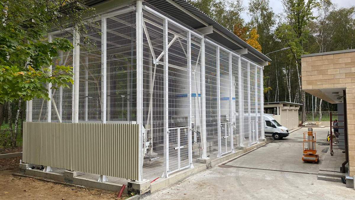 Сетчатые ограждения для отдельных зон промышленных объектов